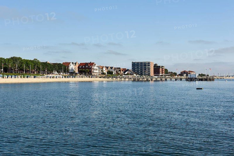 Shore of the main bathing beach of Wyk auf Foehr