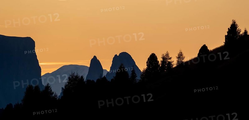 Evening atmosphere at the Gardena Pass