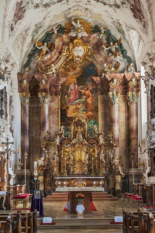 Main altar