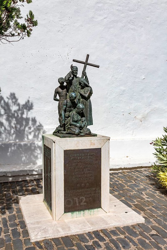 Bronze statue of the priest Pedro Camps