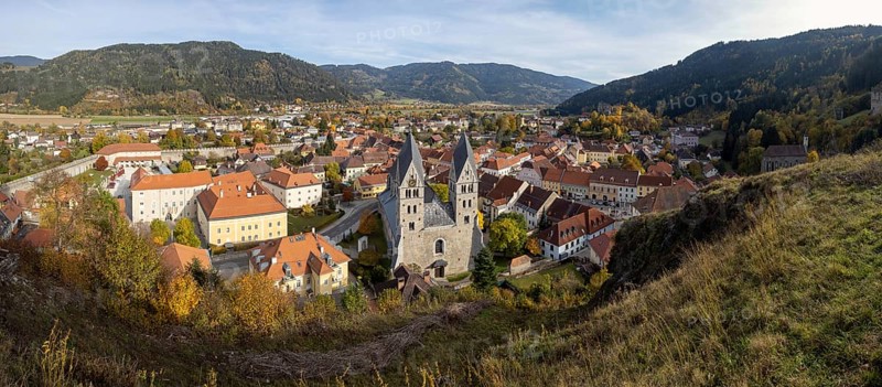 View from St. Peter's Church of the town with the parish church of St. Bartholomew