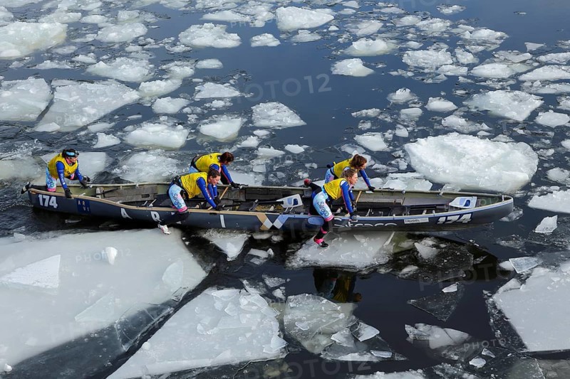 Canoe race on ice
