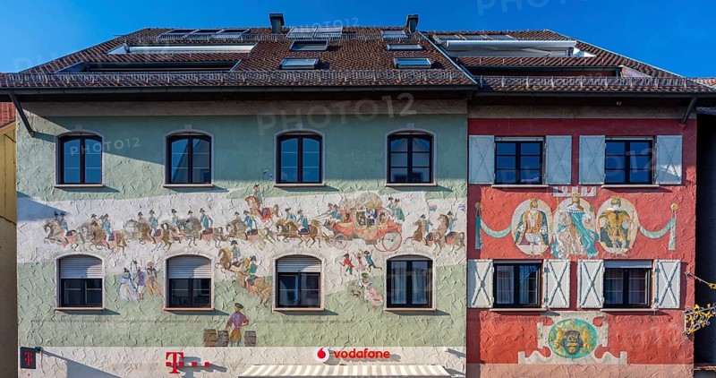 The painted house front in the historic old town commemorates the stay of Marie-Louise of Austria in Wangen on 4 silver hake