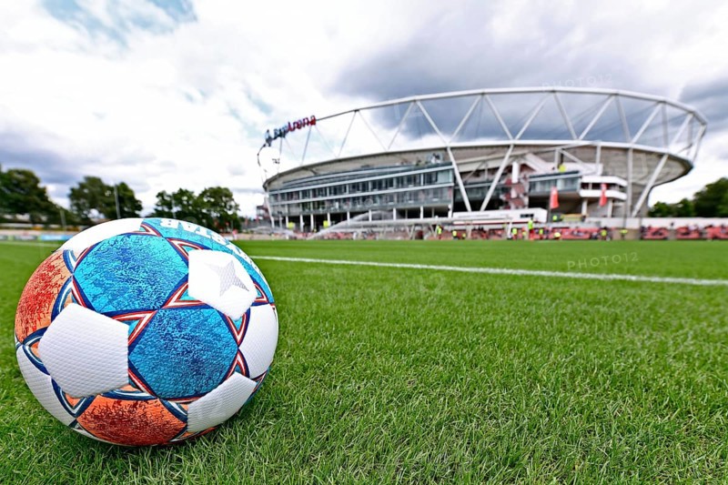 Derbystar League Ball and the Bayarena Leverkusen