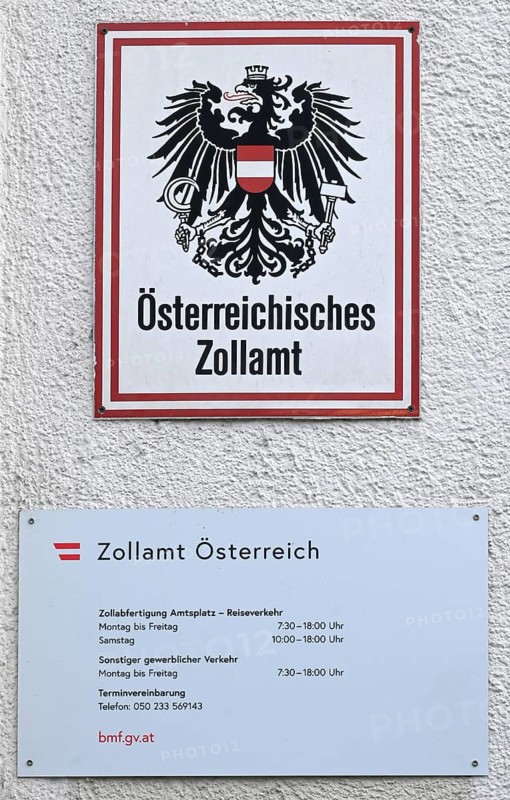 Sign Austrian Customs Office