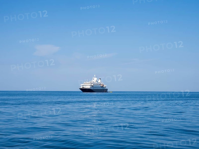 Sea Dream II