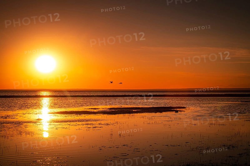 Sunset at the beautiful Buun Tsagaan Lake. Bayanhongor Province