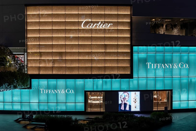 Cartier Tiffany & Co. Facade illuminated