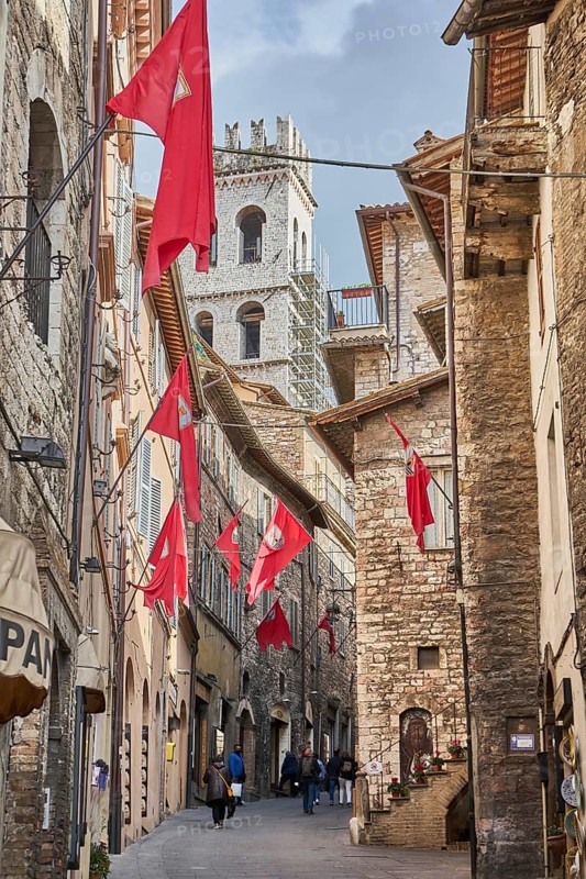 Via Portica
