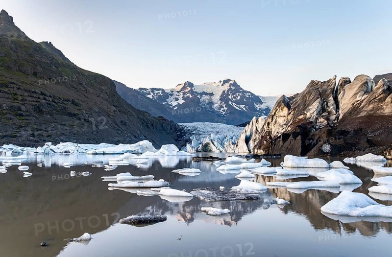 Svinafellsjoekull glacier