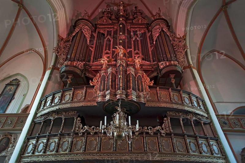 Large baroque organ