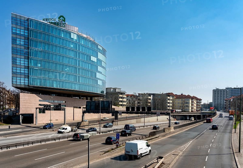 The Berlin city motorway at the Halensee and Messedamm traffic junction