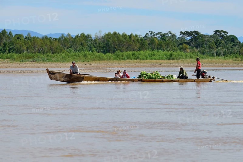 Long boat loaded with bananas on the Rio Alto Beni