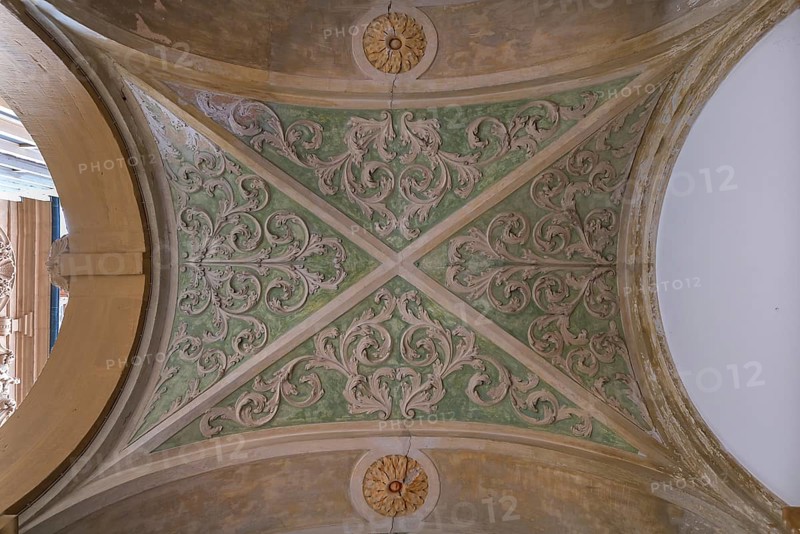 Decorative vault in the courtyard of the Boettinger Haus