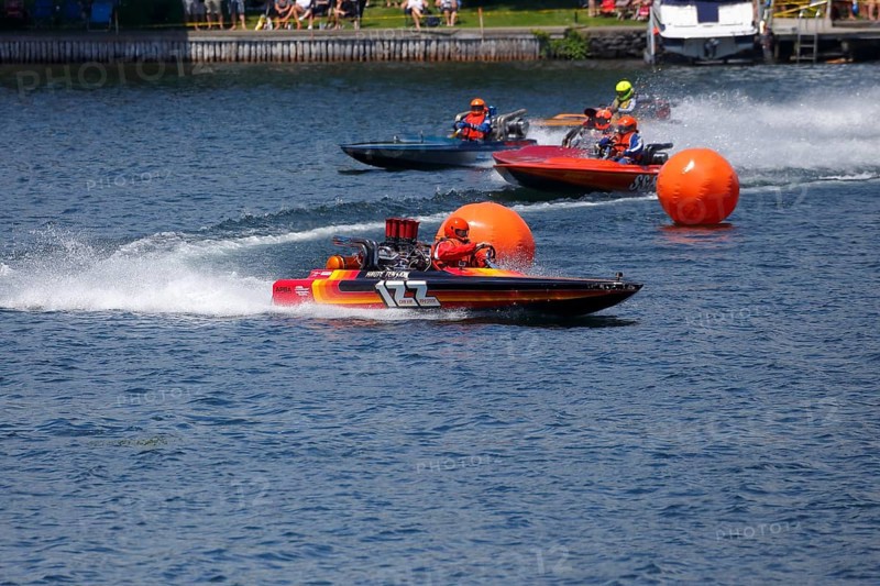 Hydroplane racing on the Saint Lawrence River