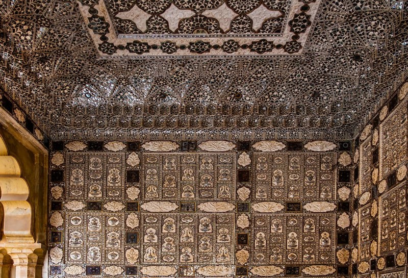 Mirror Palace Sheesh Mahal