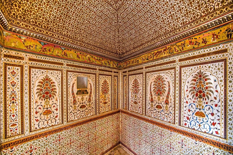 Phool Mahal