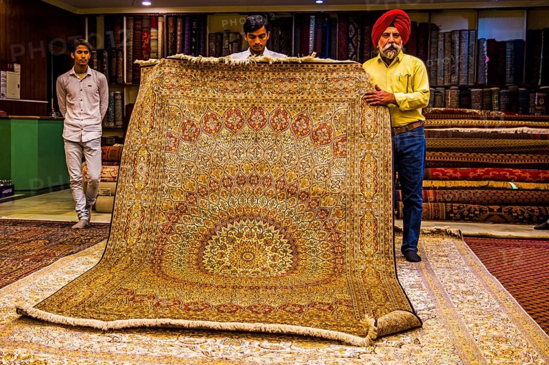 Carpet weaving