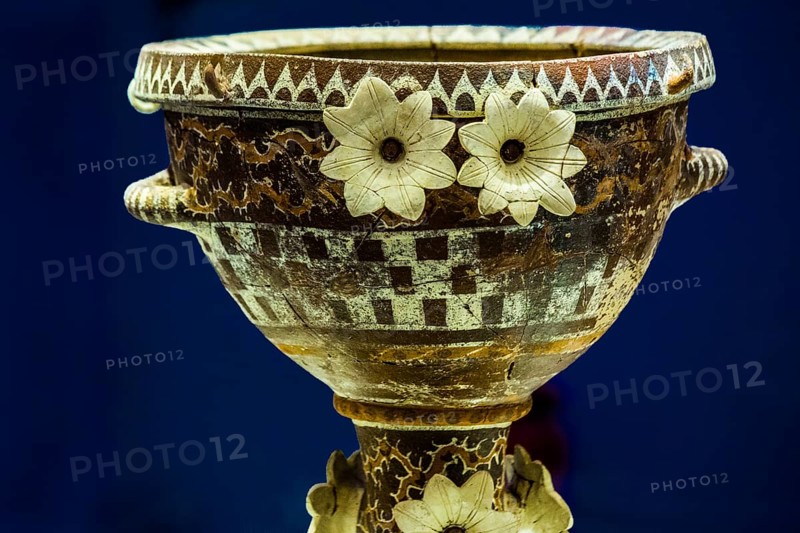 Clay vessel