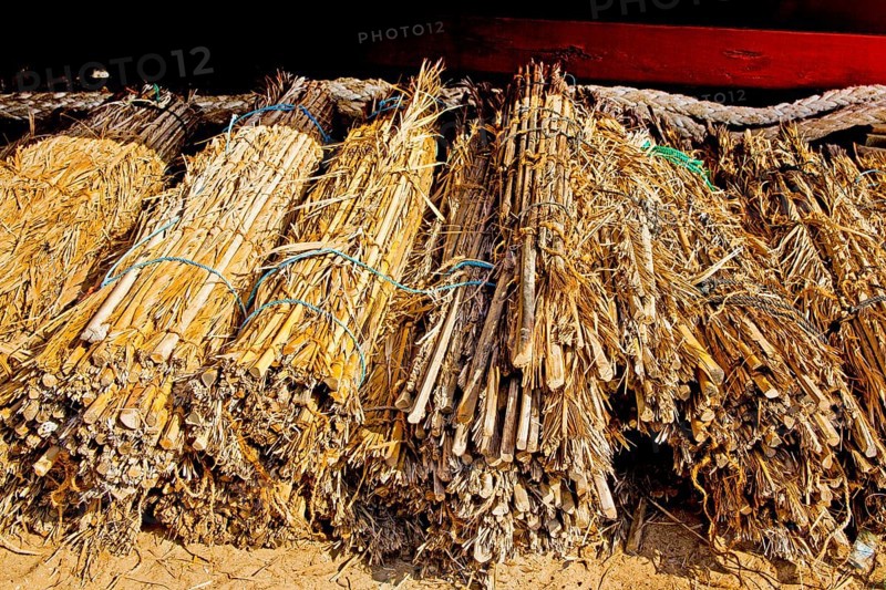Natural sealing material for dhows