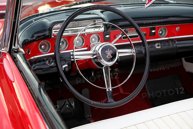 Steering wheel in a vintage car