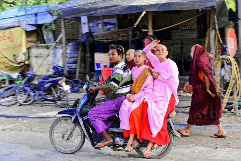 Buddhist Child Nuns