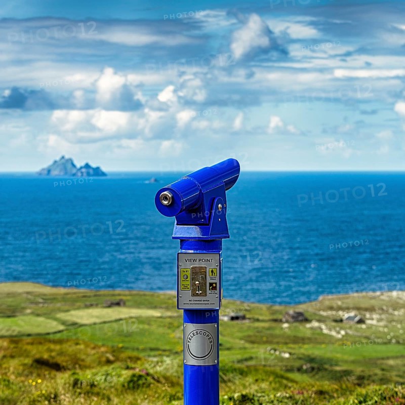 Viewpoint with blue telescope