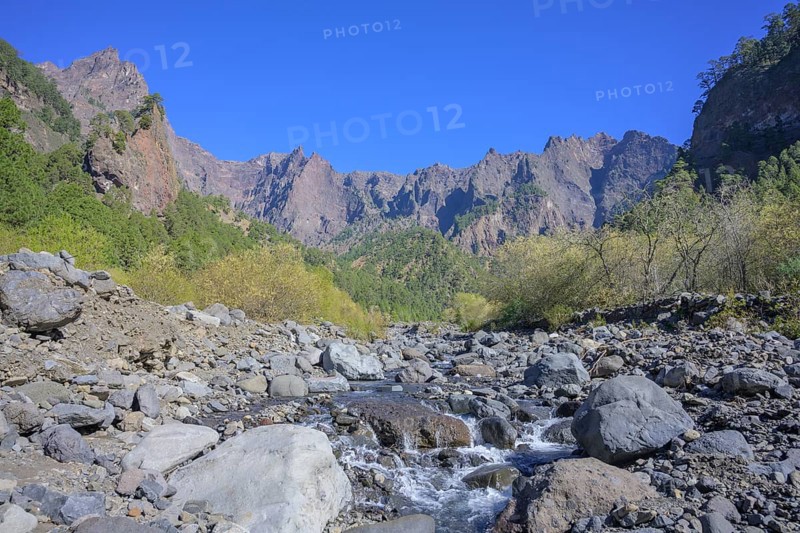 Rock scenery at Rio Taburiente