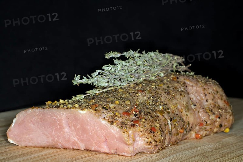 Seasoned raw saddle of veal