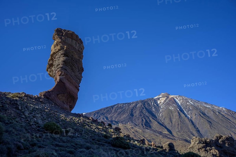 Roque Cinchado and Teide