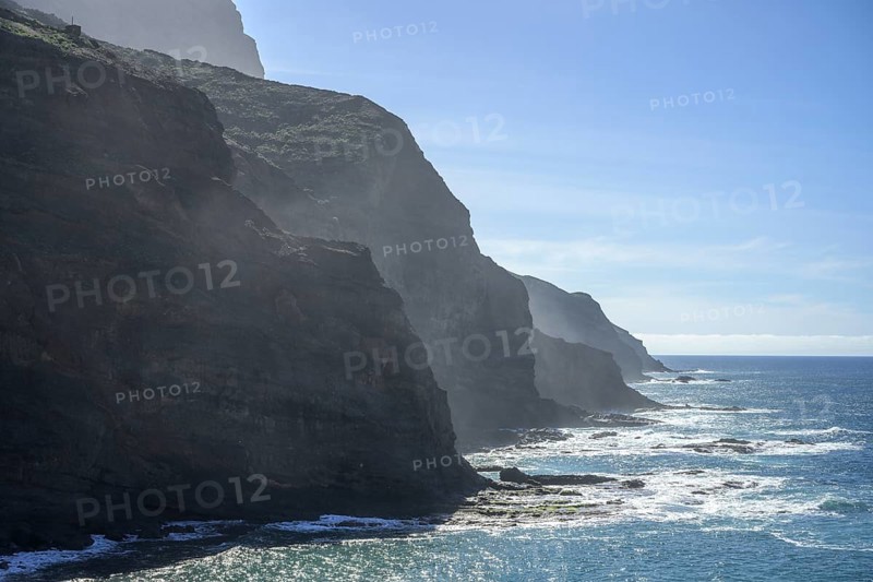 Cliffs at Las Salinas Bay