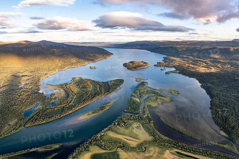 Tarraaetno river delta and Lake Saggat