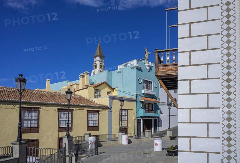 Ermita nuestra Senora de Bonanza and houses of the old town