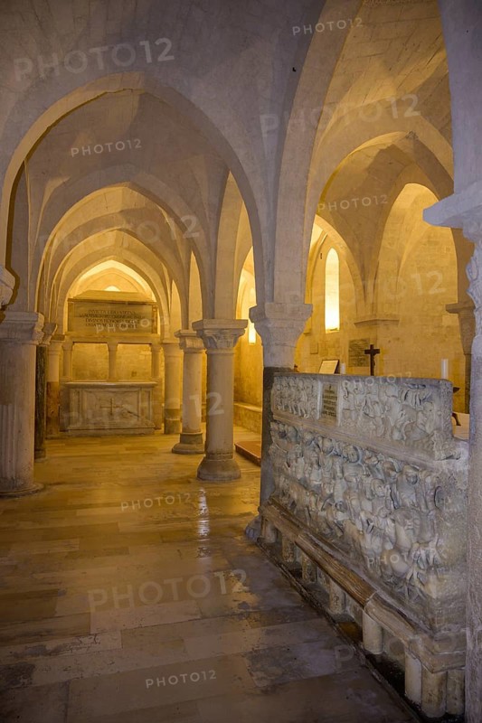 Crypt in the Cathedral di San Leopardo