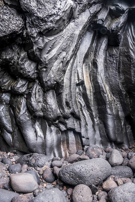 Outwash basalt in a lava cave