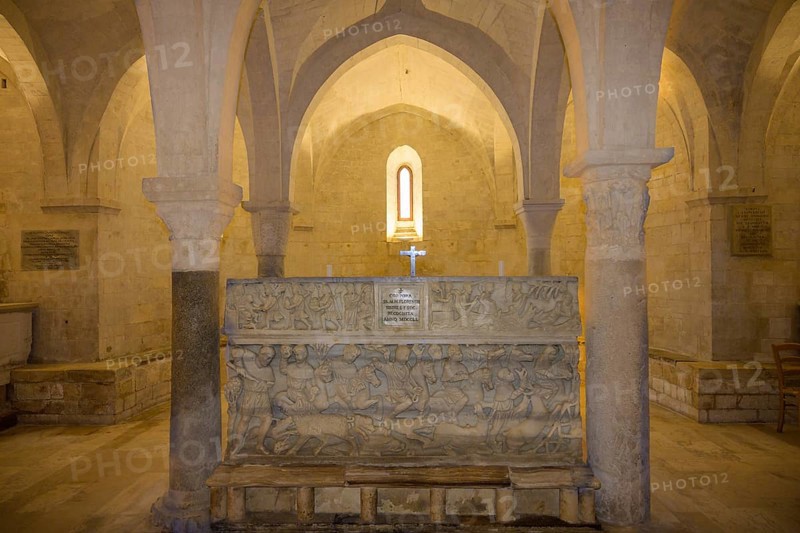 Crypt in the Cathedral di San Leopardo