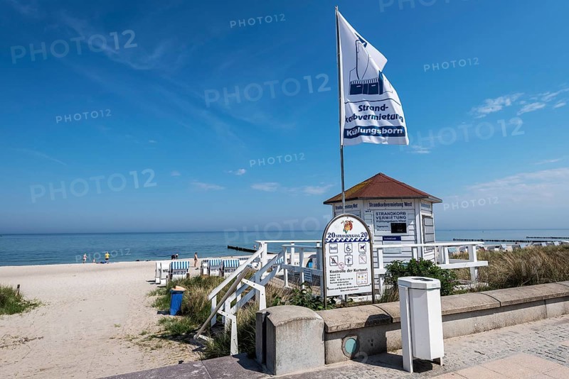 Beach chair rental