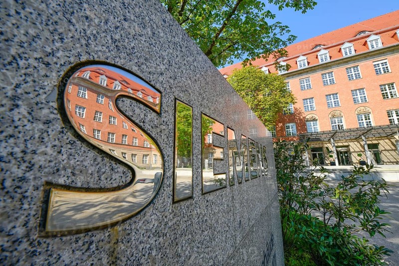 Siemens AG
