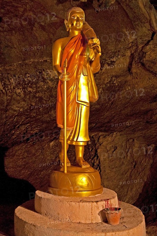 Buddha statues