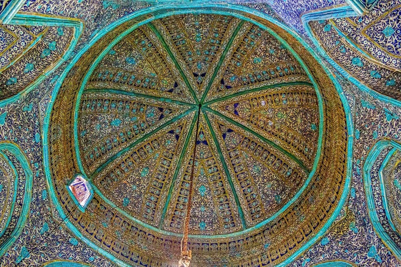 Dome in the Mausoleum Pahlavon-Maxmud