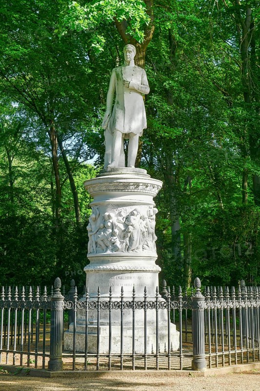 Friedrich Wilhelm III Monument