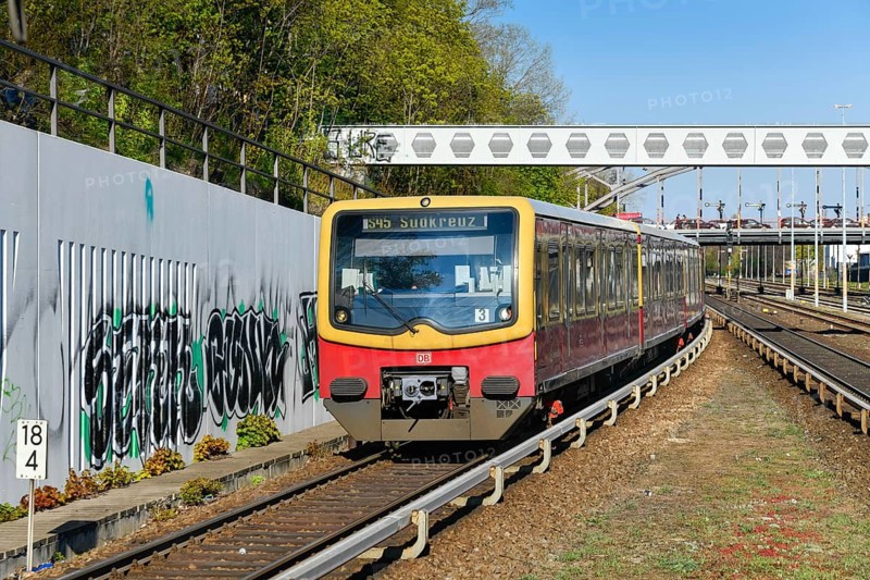 Ringbahn near Hermannstrasse station