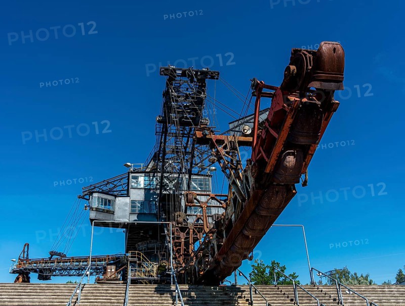 Old lignite excavators in Ferropolis