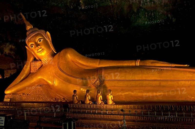 lying buddha