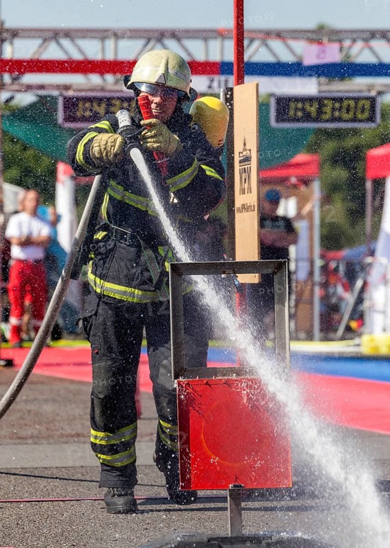 Firefighter Combat Challenge at Tempelhofer Feld