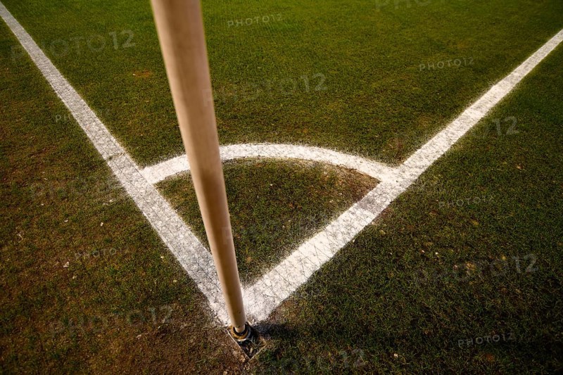 Corner flag