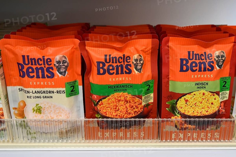 Sales shelf with Uncle Ben's rice
