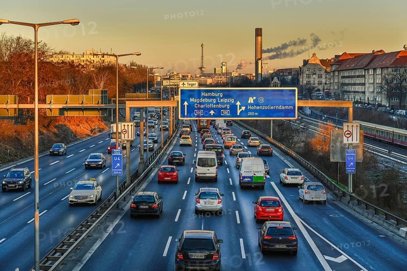 Zaehfliessender Verkehr