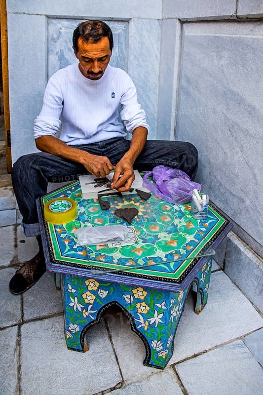 Majolica artist