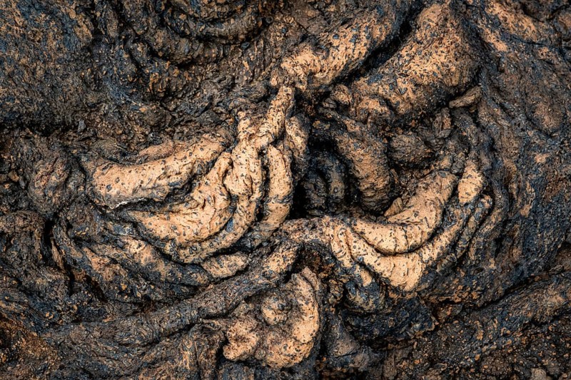 Pahoehoe lava
